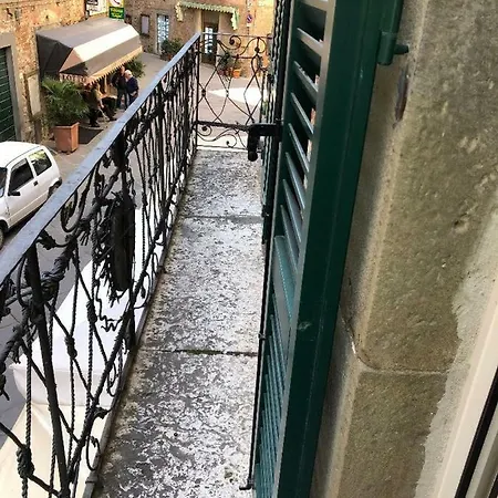La Terrazza Sul Borgo-appartamento Centralissimo Lucignano